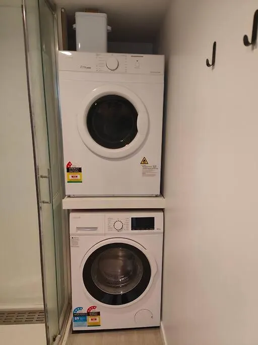 Beautiful Studio Near Everything Christchurch Apartment
